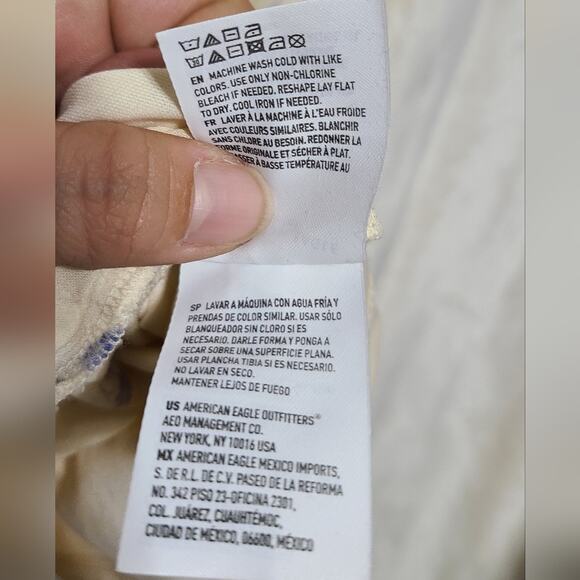 American Eagle Women's Floral Long Sleeve Smocked Romper Size L - Picture 3 of 7